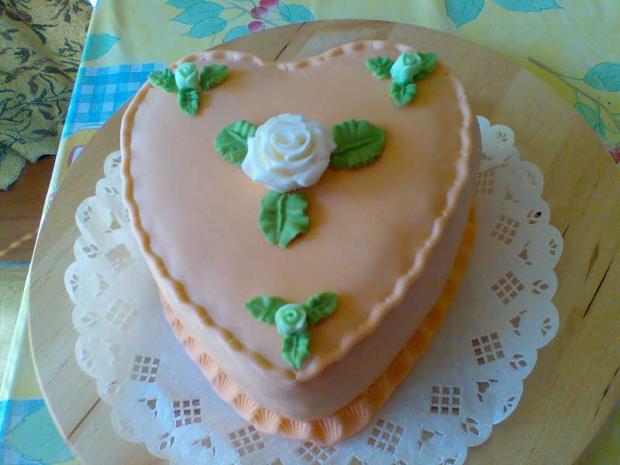 malé srdiečko, torta, Narodeninové torty, zabacka, 1