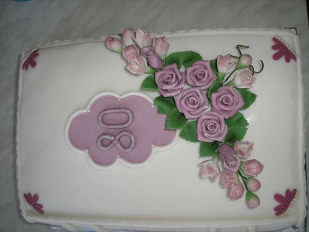Kniha na objednávku do fialkova, torta, Narodeninové torty, petra 18, 1