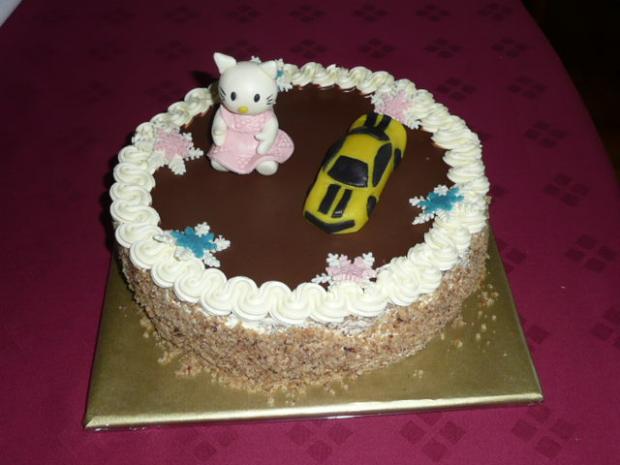 Kitty  a Bumbleebee, torta, Rozprávkové torty, m.vecernikova, 1