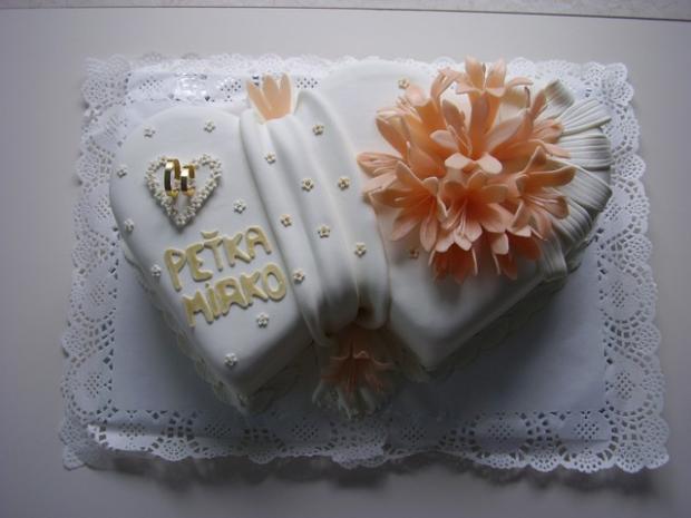 Marcipánová dobošová s ľaliami, torta, Svadobné torty Marcipánová dobošová s ľaliami, torta, Svadobné torty, Sumi, 1