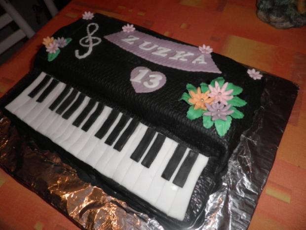 klavír, torta, Narodeninové torty, LM, 1