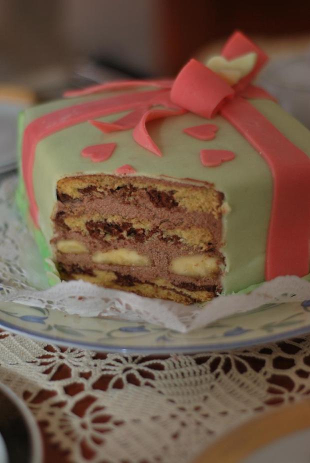 darcek - rez, torta, Narodeninové torty, ufonka, 1