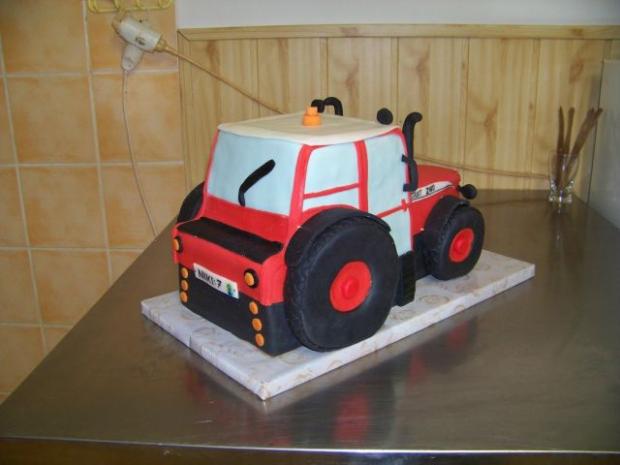 3D-traktor- zozadu, torta, Torty autíčka, vláčiky, Kisko, 1