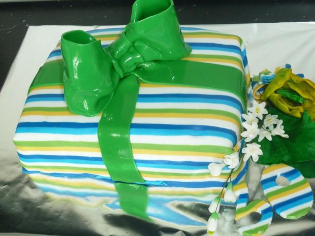 darček, balíček, torta, Narodeninové torty darček, balíček, torta, Narodeninové torty, cvilinge, 1