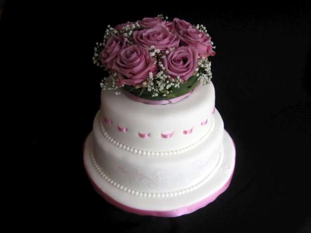 So zivymi kvetmi, torta, Narodeninové torty So zivymi kvetmi, torta, Narodeninové torty, sofi07, 1