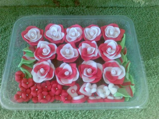 Ruže, torta, Ozdoby na torty, modroočko, 1