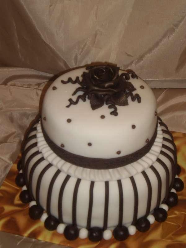 s čokoružou poschodová, torta, Narodeninové torty s čokoružou poschodová, torta, Narodeninové torty, akinom, 1