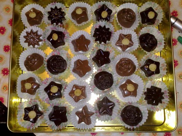 Plnené bonbony , torta, Zákusky Plnené bonbony , torta, Zákusky, daska.t, 1
