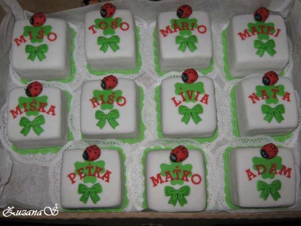 na stužkovú 2. krabica, torta, Torty - škola, stužková, Zuzanka, 1