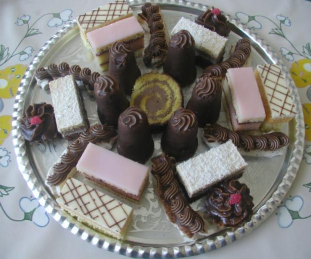 Výber zákuskov, torta, Zákusky Výber zákuskov, torta, Zákusky, Roman1, 1