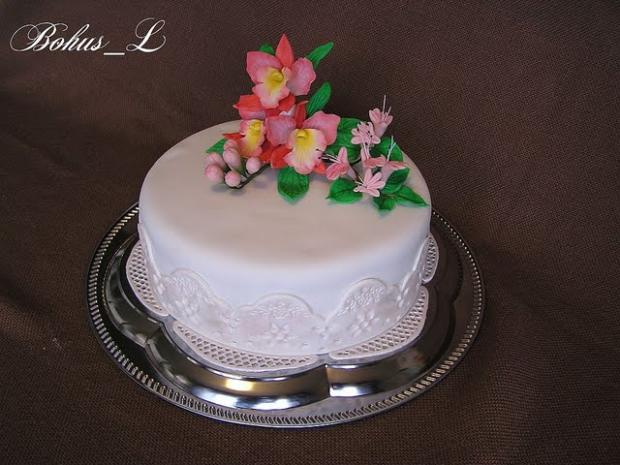 Okrúhla s angl.krajkou, torta Okrúhla s angl.krajkou, torta, Bohus_L, 1