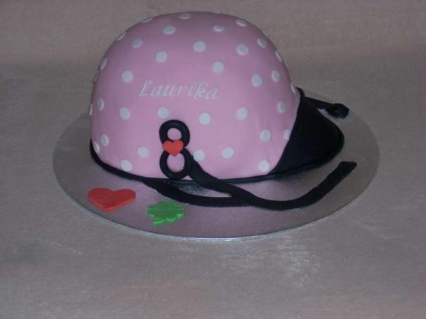 Jazdecká prilba, torta, Ostané torty pre deti Jazdecká prilba, torta, Ostané torty pre deti, ZuzkaM, 1