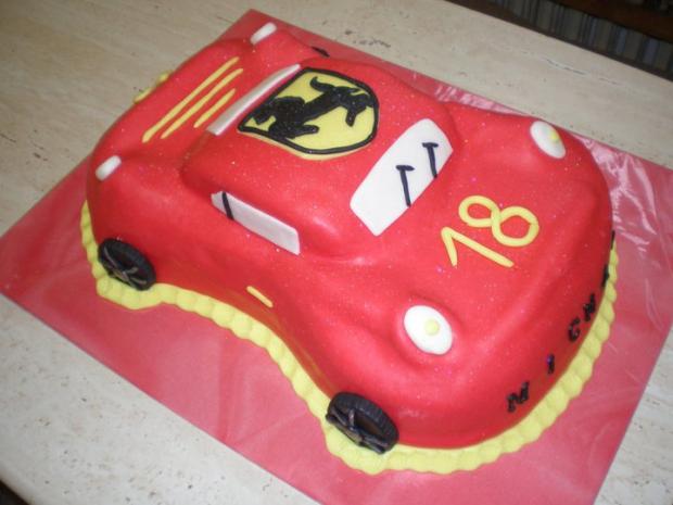 Ferrari 5,5kg,,vdaka evičke za fotopostup:-))), torta, Narodeninové torty, RenátaK., 1