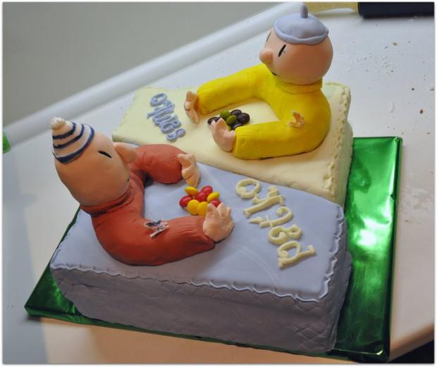 Pat a Mat, torta, Rozprávkové torty, ufonka, 1