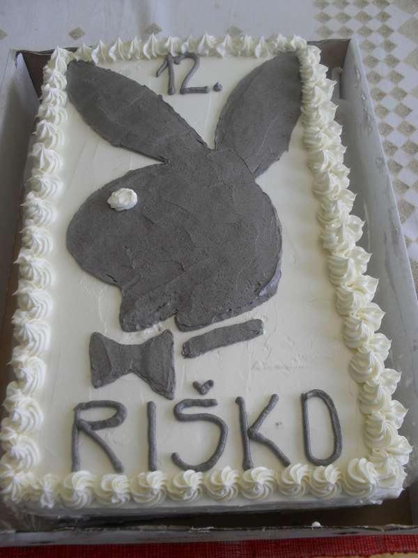 playboy, 08/2010, torta, Narodeninové torty, vvierka, 1