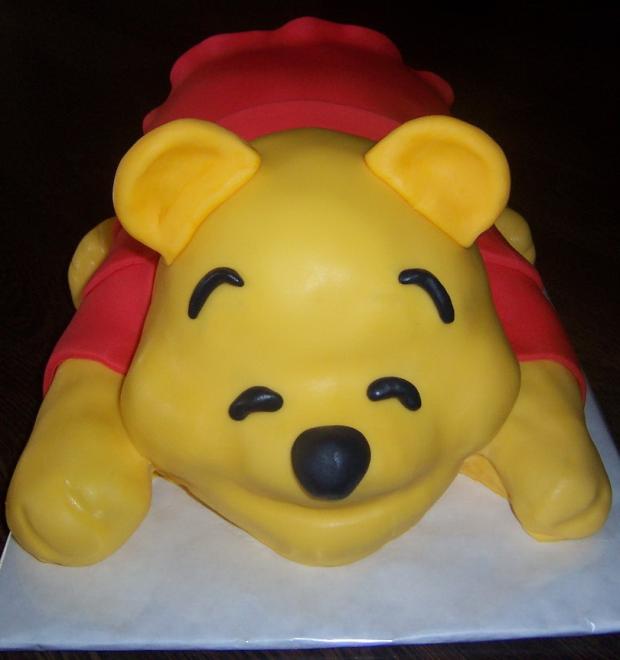 Iný pohľad spinkajúci macko Pooh :-)), torta, Rozprávkové torty, jazvinka, 1