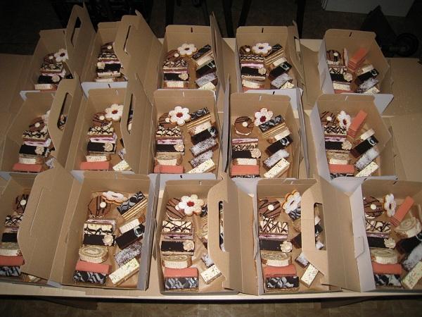 kolačikyyy...... v krabičkách , torta, Zákusky kolačikyyy...... v krabičkách , torta, Zákusky, karinka306, 1