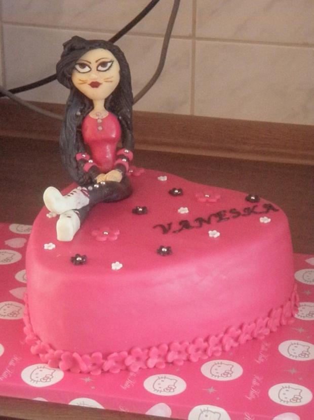 Punčová Monsters High, torta, Torty pre dievčatá, scheluska24, 1