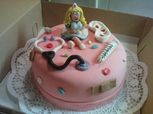 zdravotná sestra, torta, Netradičné torty zdravotná sestra, torta, Netradičné torty, Timonela, 1