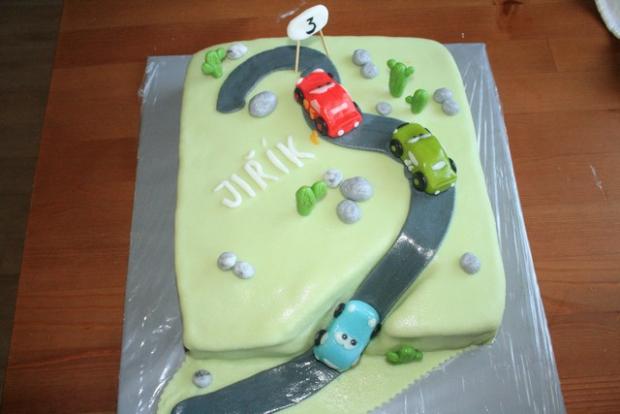 narodeninova cars, torta, Torty autíčka, vláčiky, anulik, 1