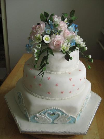 poschodová s kyticou, torta, Svadobné torty poschodová s kyticou, torta, Svadobné torty, fani, 1