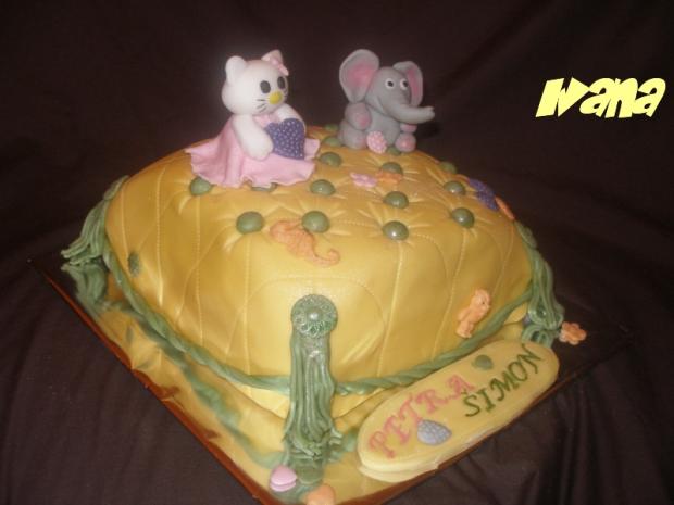Vankúšik s Kitty a sloníkom, torta, Rozprávkové torty Vankúšik s Kitty a sloníkom, torta, Rozprávkové torty, Ivana111111, 1