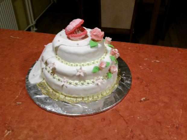 Moja prvá svadobná poťahovaná na objednávku, torta, Svadobné torty, Darina.B, 1
