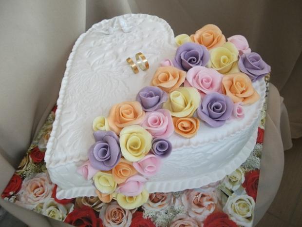 Srdce s ruzami:-), torta, Svadobné torty Srdce s ruzami:-), torta, Svadobné torty, Alenik, 1