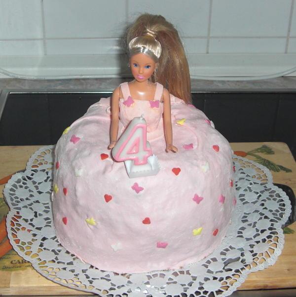 Torta k 4 narodeninam, torta, Torty pre dievčatá, vinka, 1