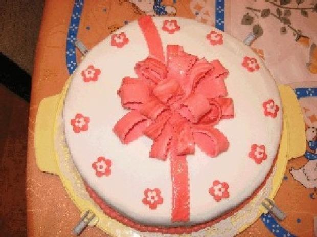 torta s mašľou, torta, Narodeninové torty, mia79, 1