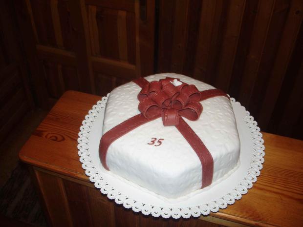 darček na 35, torta, Narodeninové torty darček na 35, torta, Narodeninové torty, vanilka 227, 1