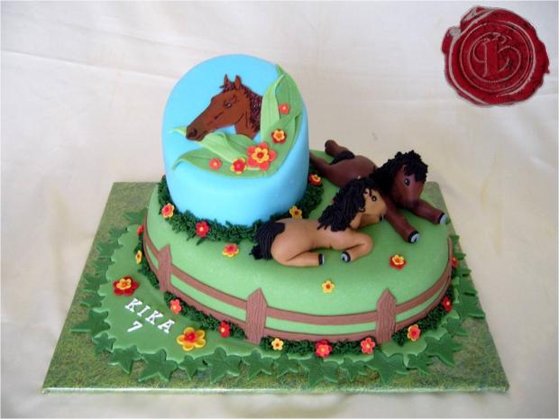 Kone pre Kiku, torta, Torty so zvieratkami Kone pre Kiku, torta, Torty so zvieratkami, lenkafab, 1