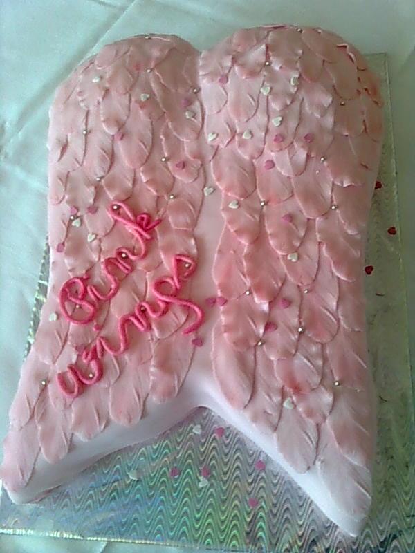 Ružové krídla, torta, Netradičné torty Ružové krídla, torta, Netradičné torty, Sigetka, 1