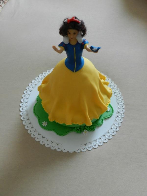 Snehulienka, torta, Torty pre dievčatá, Janette 35, 1
