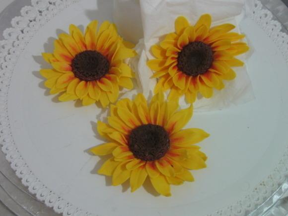 Moj prvy pokus o slnecnice :-), torta, Ozdoby na torty Moj prvy pokus o slnecnice :-), torta, Ozdoby na torty, cookerka, 1