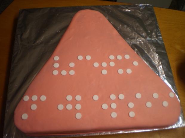 Torta s nápisom všetko najlepšie brailovým písmom, torta, Netradičné torty Torta s nápisom všetko najlepšie brailovým písmom, torta, Netradičné torty, marycka, 1
