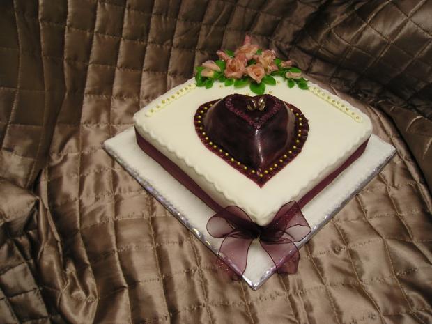 bordovo biela svadobná, torta, Svadobné torty bordovo biela svadobná, torta, Svadobné torty, Bambulkaj, 1