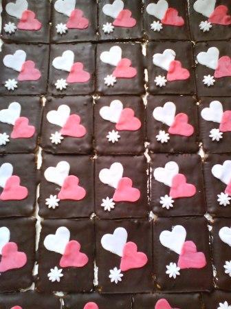 moje Valentínske Be-Be krémeše, torta moje Valentínske Be-Be krémeše, torta, Aliss, 1