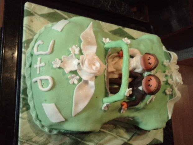 este raz zabudla som napisat zakaznicky si vybrala torticku z tejto stranky tak sa ospr za kopirovanie dotycnej osobke , torta, Svadobné torty, Zuzana.cz24, 1