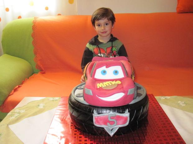 Mcqueen aj s oslávencom, torta, Narodeninové torty Mcqueen aj s oslávencom, torta, Narodeninové torty, zemanova1, 1