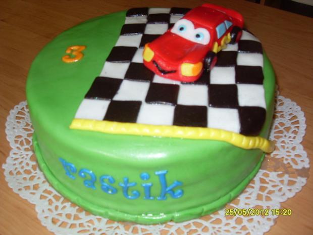 rastikovi k 3 nar., torta, Torty autíčka, vláčiky, lubkarak, 1