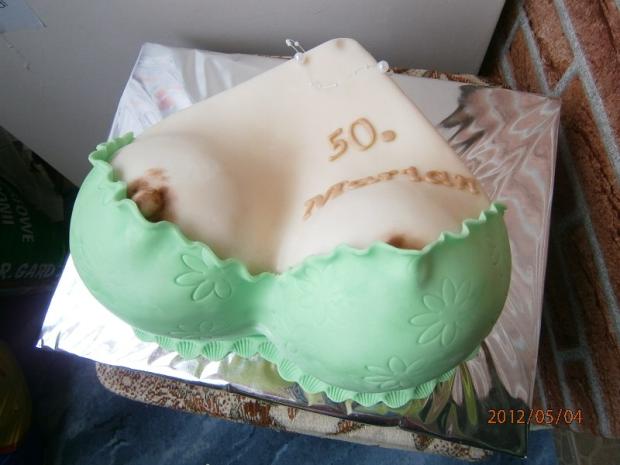 A zase prsicka, torta, Narodeninové torty, olinockaaa, 1