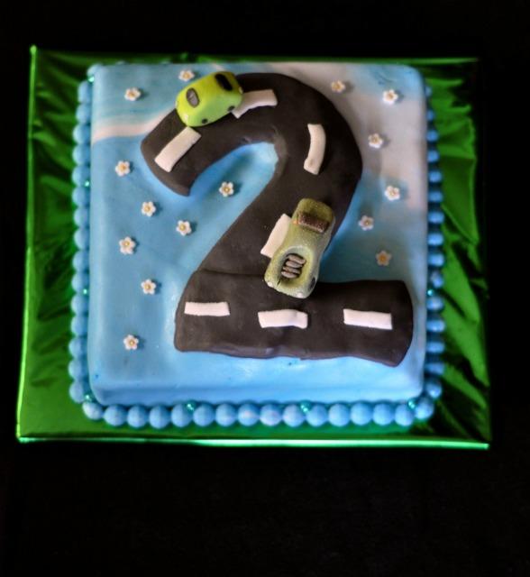 Autickova na 2 rocky , torta, Torty autíčka, vláčiky, ufonka, 1