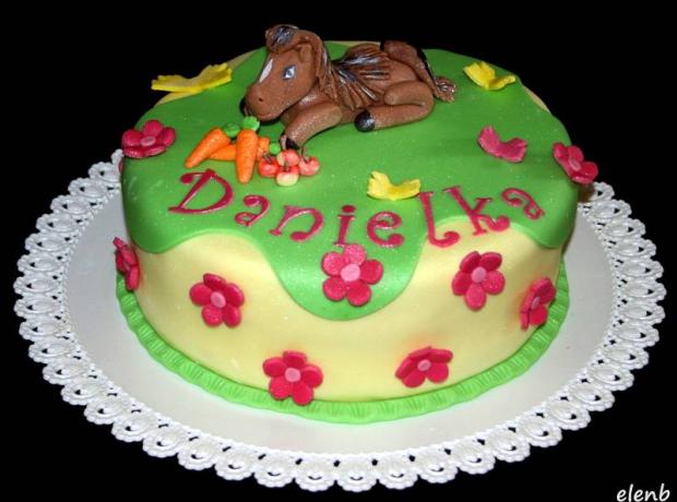 Narodeninová s koníkom, torta, Torty so zvieratkami Narodeninová s koníkom, torta, Torty so zvieratkami, Elen Bielikova, 1