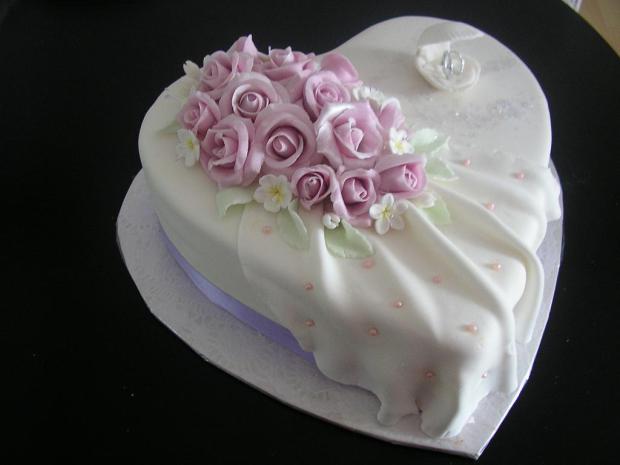 Svadobné srdce, torta, Svadobné torty Svadobné srdce, torta, Svadobné torty, Evina, 1