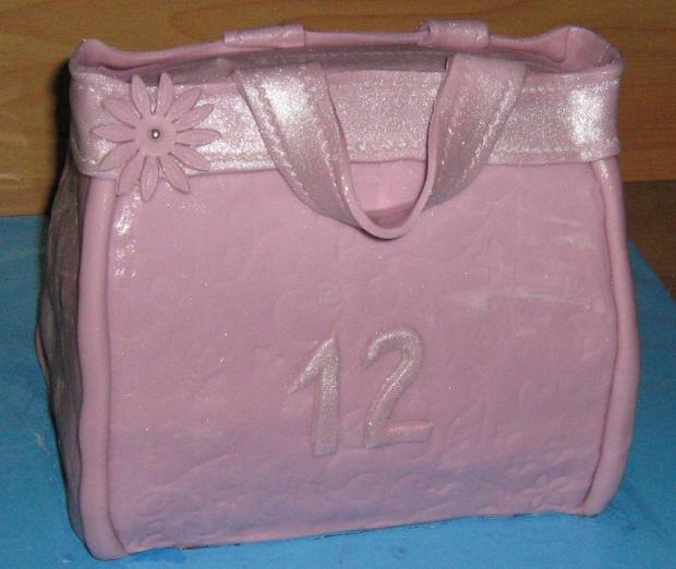 jednoduchá kabelka, torta, Torty pre dievčatá jednoduchá kabelka, torta, Torty pre dievčatá, Lusia, 1