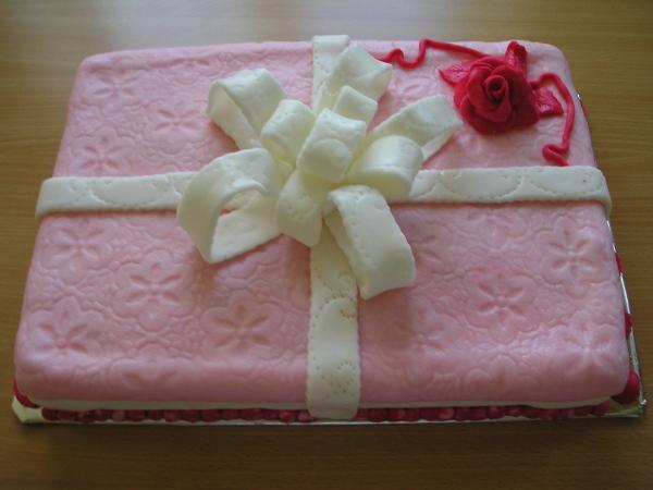 balíček, torta, Narodeninové torty, mazda, 1