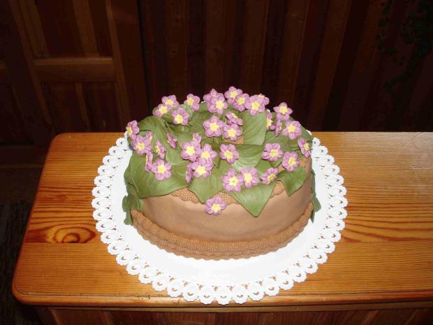 37 fialiek, torta, Narodeninové torty, vanilka 227, 1
