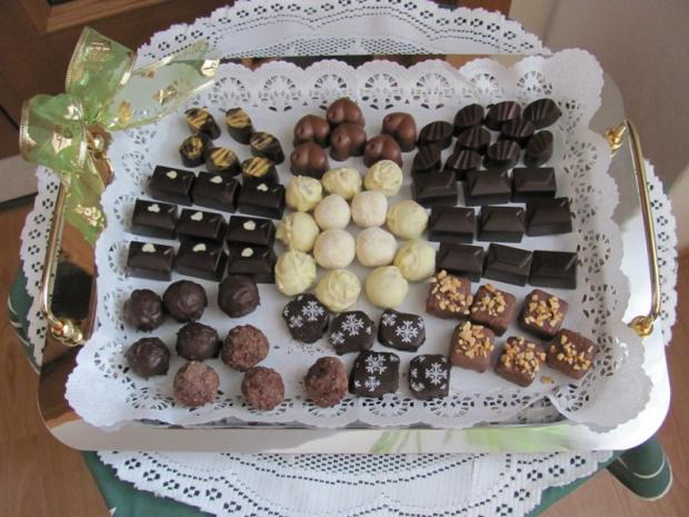Vianoce 2011 pralinky z belgickej čokolády, torta, Vianočné torty Vianoce 2011 pralinky z belgickej čokolády, torta, Vianočné torty, Tatjana Dobrovičová, 1