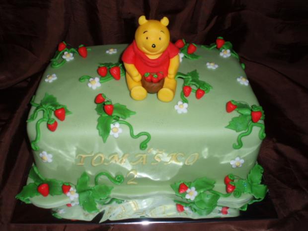 Macko Pooh a lesné jahôdky, torta, Rozprávkové torty Macko Pooh a lesné jahôdky, torta, Rozprávkové torty, LHOLLA, 1